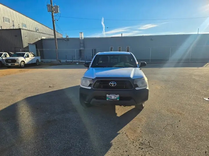 Toyota Tacoma 2014 photo 3