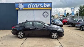 BMW 2 Series 2024 photo 2