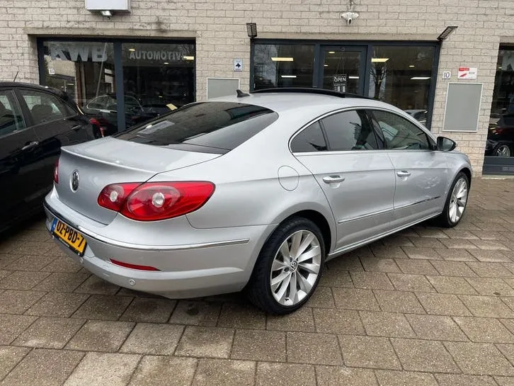 Volkswagen Passat Cc 2011 photo 3