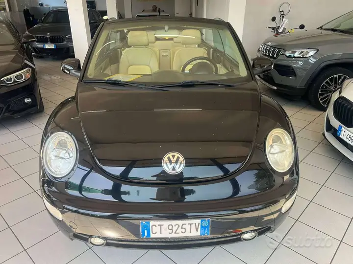 Volkswagen Beetle Cabrio 2005 photo 2