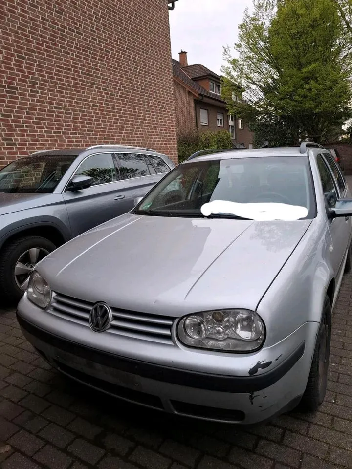 Volkswagen Golf 4