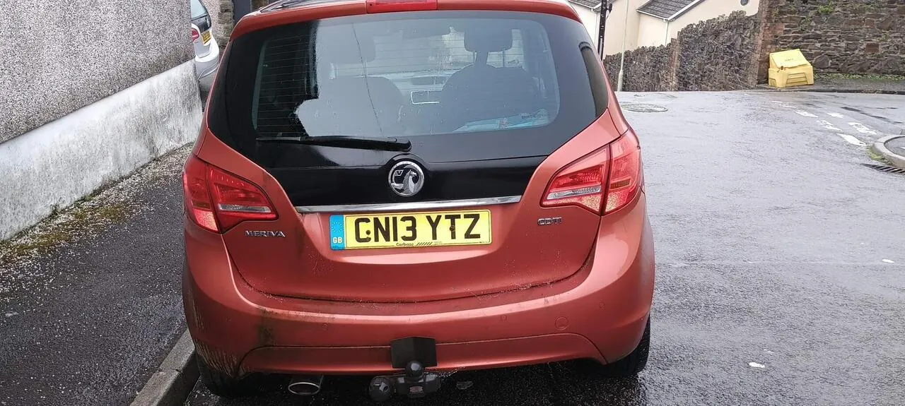 Vauxhall Meriva 2013 photo 2