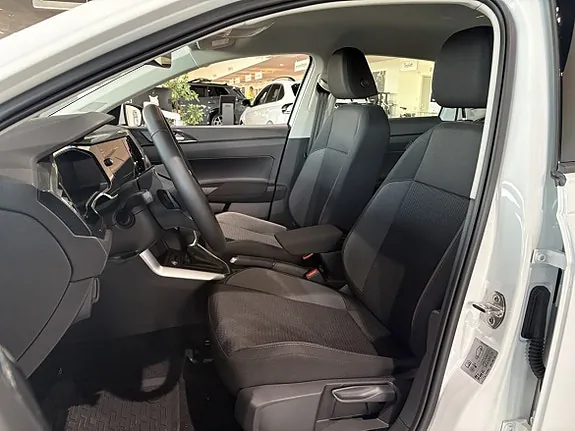 Volkswagen Polo 2027 photo 5