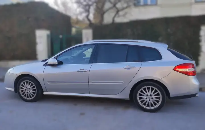 Renault Laguna