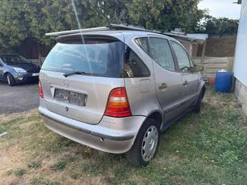 Mercedes-Benz A-Class 2000 photo 3