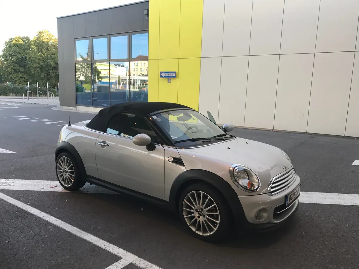 Mini Roadster
