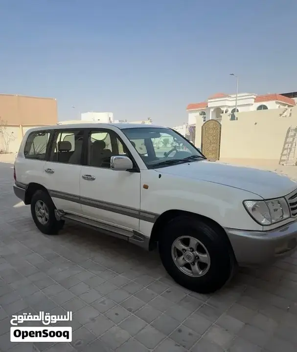 Toyota Land Cruiser 2002 photo 3