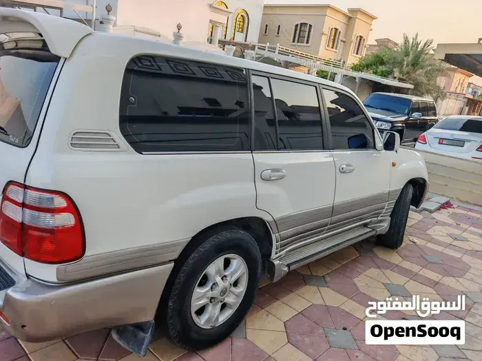 Toyota Land Cruiser 2002 photo 5