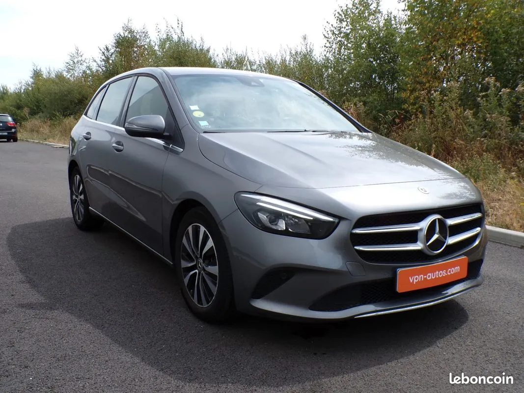 Mercedes-Benz B-Class 2021 photo 3