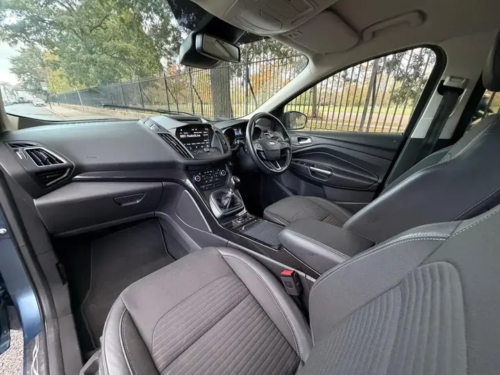 Ford Kuga 2019 photo 3