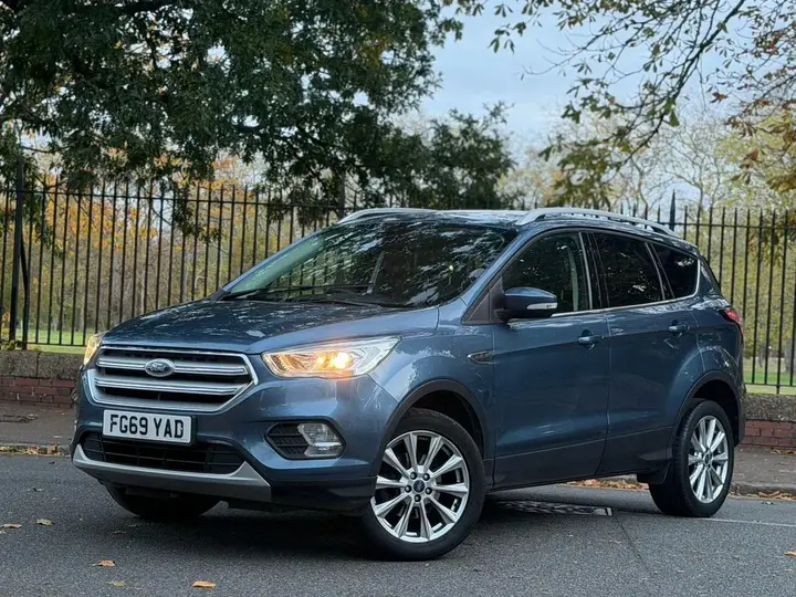 Ford Kuga 2019 photo 2