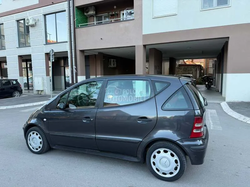 Mercedes-Benz A 170 2001 photo 3