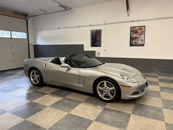 Chevrolet Corvette 2005 photo 2