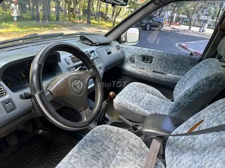 Toyota Zace 2005 photo 2