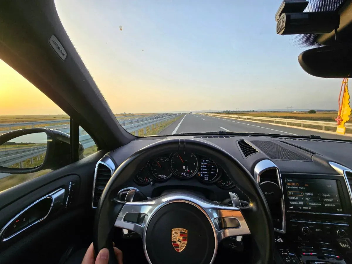 Porsche Cayenne 2014 photo 3