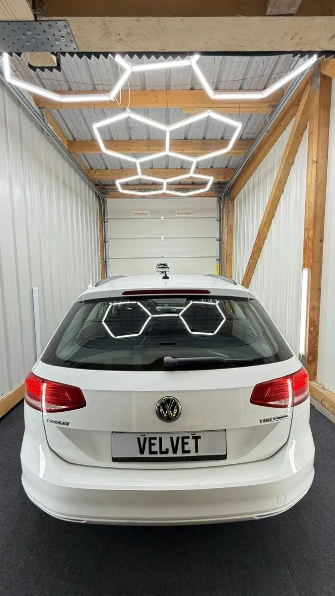 Volkswagen Passat 2015 photo 2