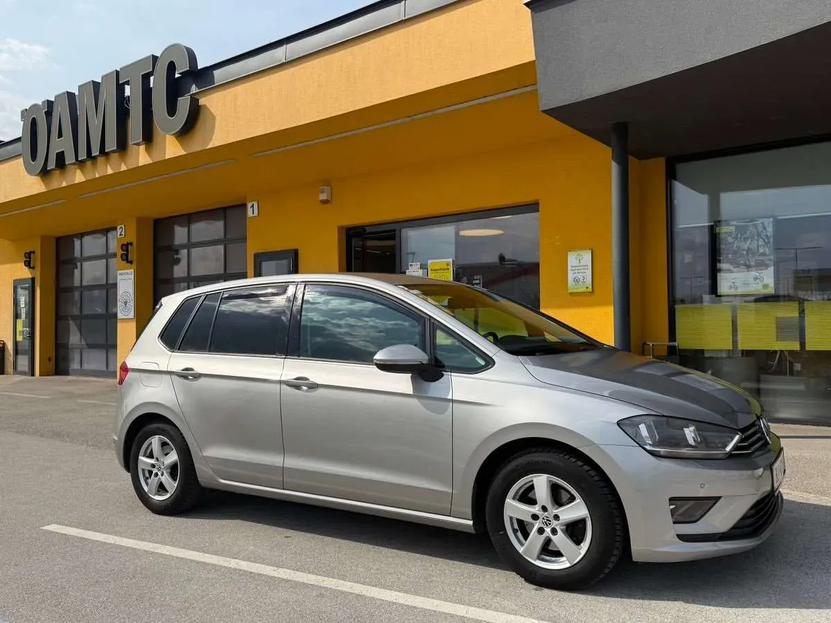 Volkswagen Golf 2016 photo 2