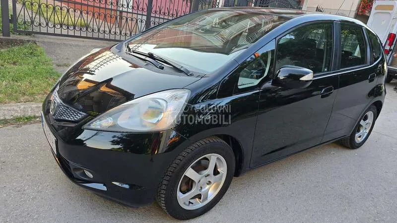 Honda Jazz 2009 photo 2