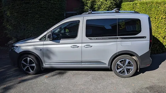 Volkswagen Caddy 2022 photo 2