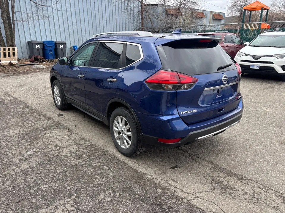 Nissan Rogue 2017 photo 4