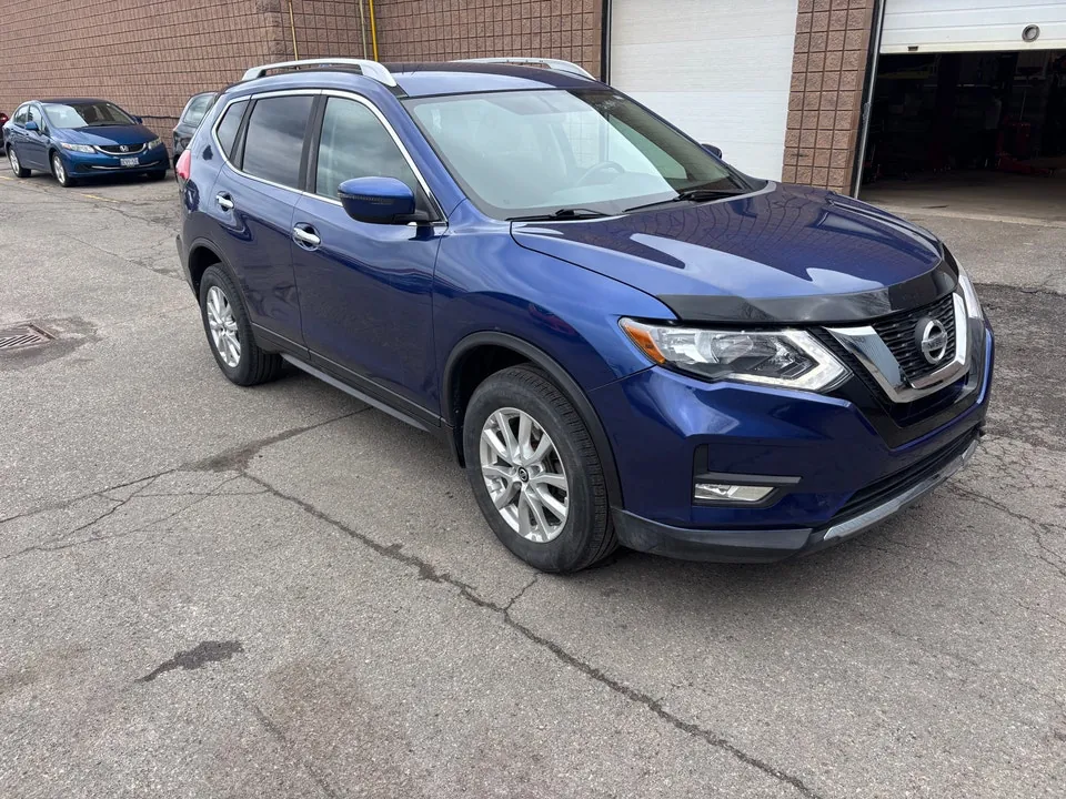 Nissan Rogue