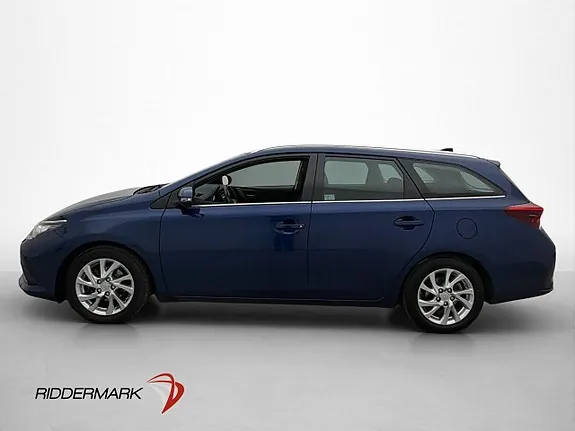 Toyota Auris 2015 photo 4