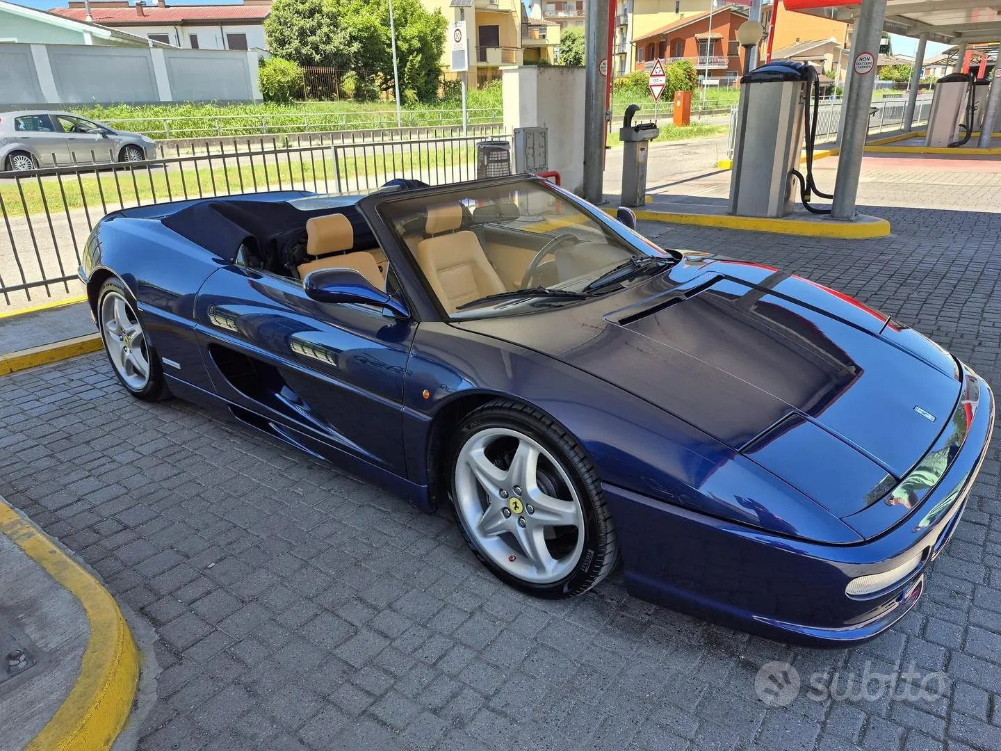 Ferrari F355 1998 photo 5