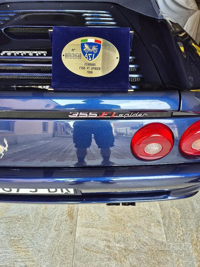 Ferrari F355