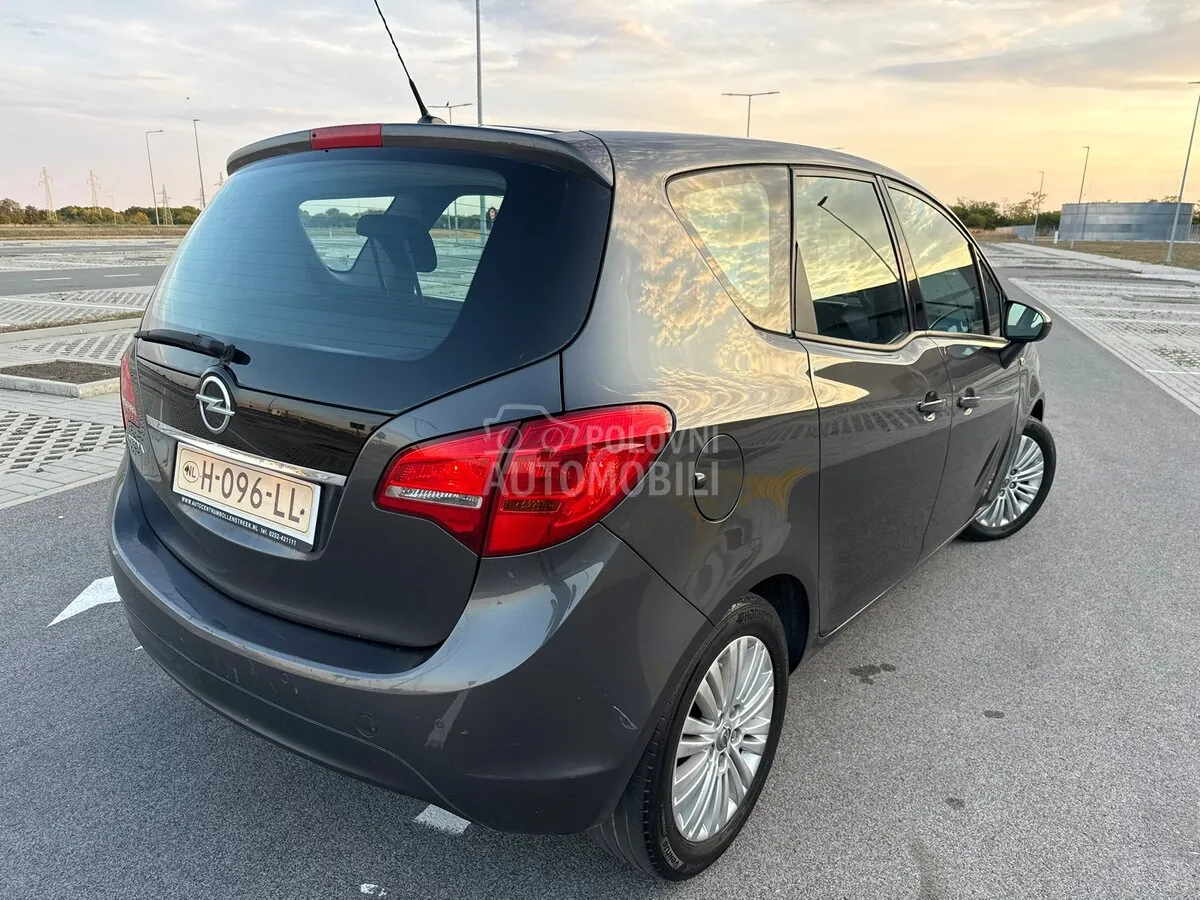 Opel Meriva 2011 photo 2
