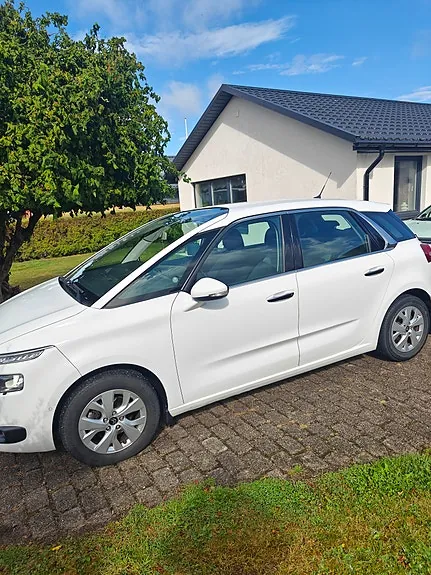 Citroen C4 Picasso 2013 photo 2