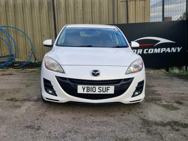 Mazda Mazda3 2010 photo 2