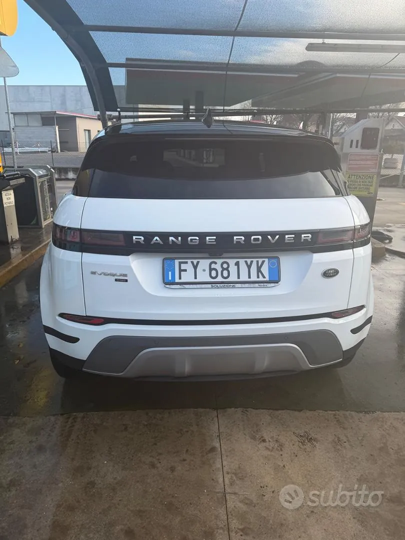 Land Rover Range Rover Evoque 2019 photo 2