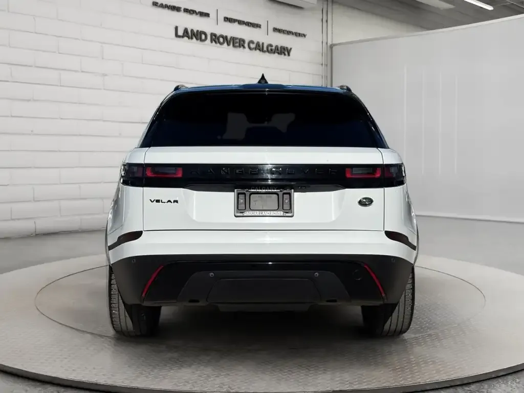 Land Rover Range Rover Velar 2023 photo 4
