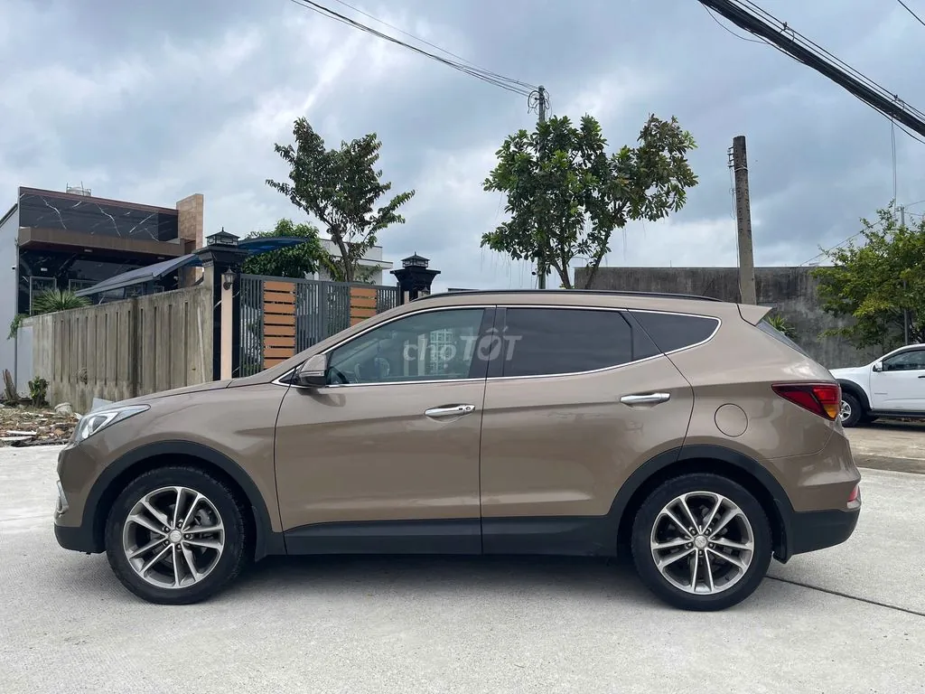 Hyundai Santa Fe 2018 photo 4