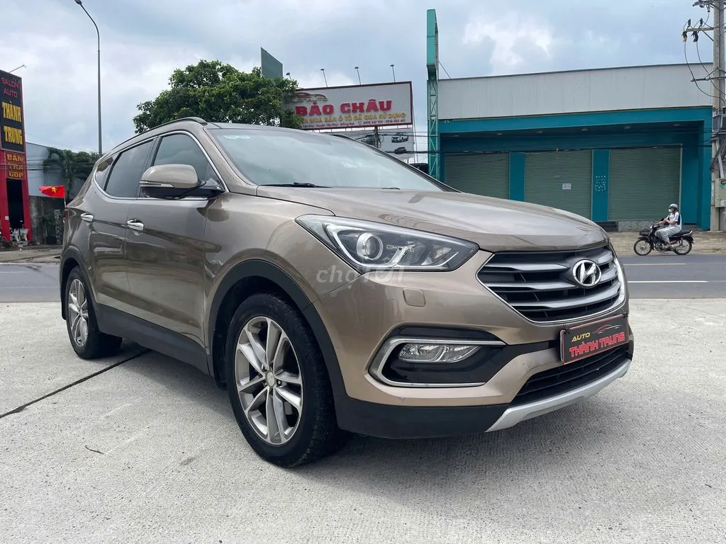 Hyundai Santa Fe 2018 photo 3