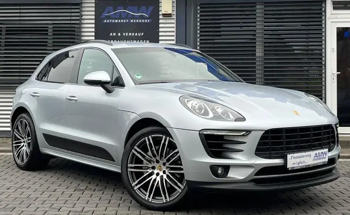 Porsche Macan S
