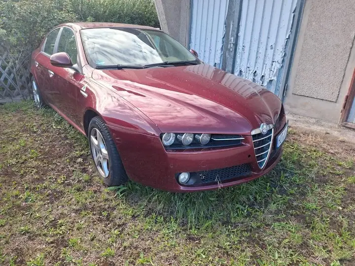 Alfa Romeo 159