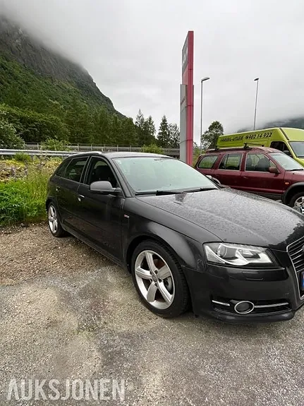 Audi A3 2011 photo 3