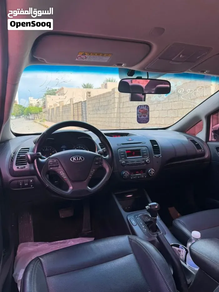 Kia K3 2013 photo 3