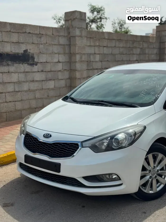 Kia K3 2013 photo 4
