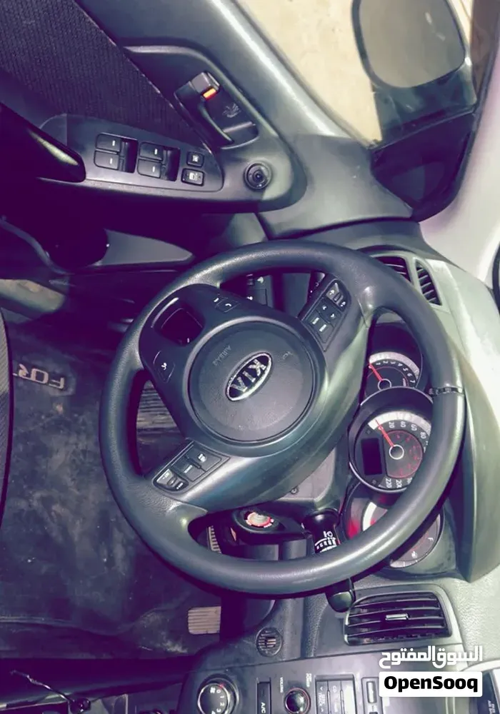 Kia K3 2013 photo 5