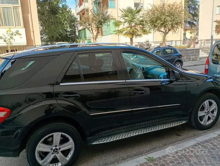 Mercedes-Benz Ml 2009 photo 2