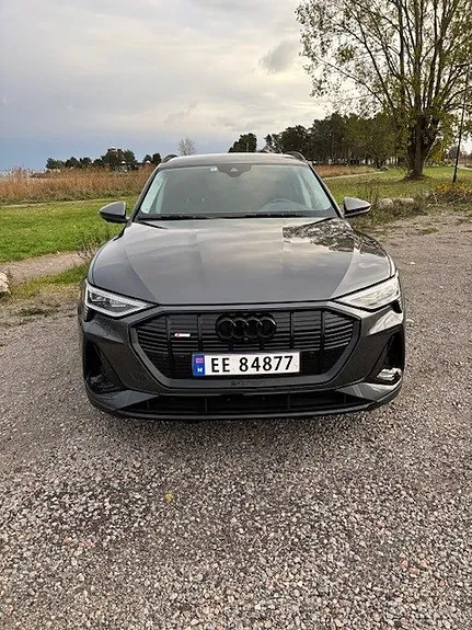 Audi E-Tron 2023 photo 2