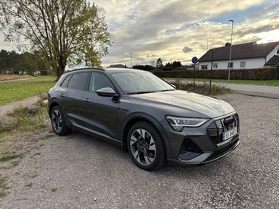 Audi E-Tron 2023 photo 3