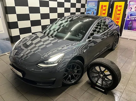 Tesla Model 3 2019 photo 2