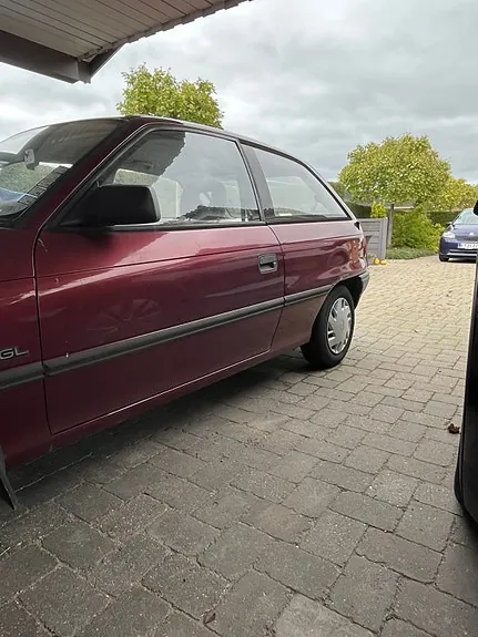 Opel Astra 1992 photo 4