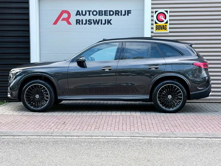 Mercedes-Benz Glc 2023 photo 2