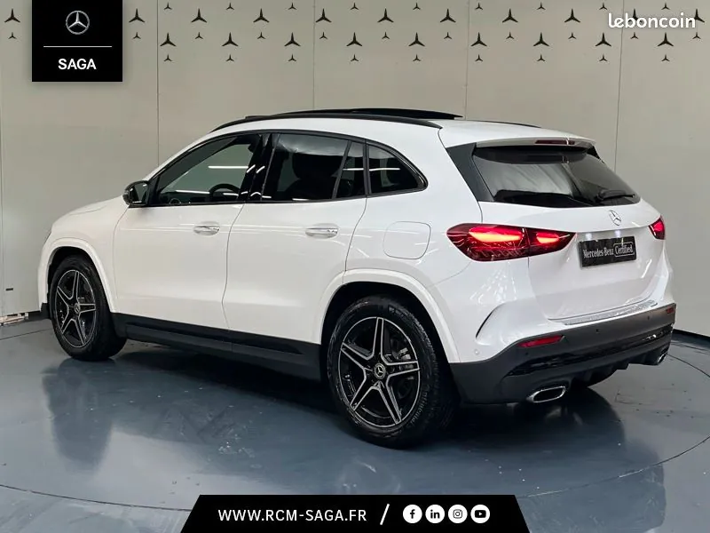 Mercedes-Benz Gla 200 Amg-Line 2023 photo 3
