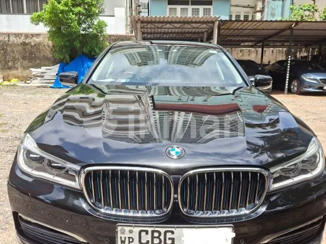 BMW 740E