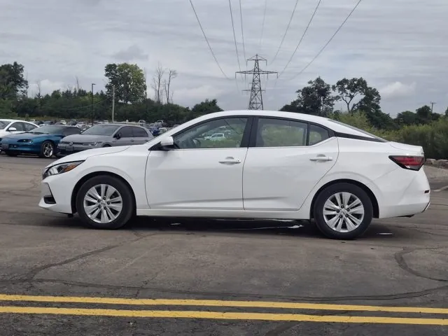 Nissan Sentra 2023 photo 2